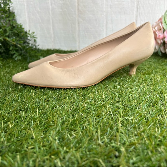 STUART WEITZMAN Nude women pumps kitten heel size 6.5 (store display) like new - Picture 6 of 16